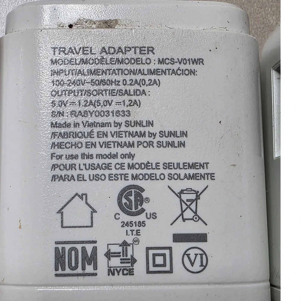 Lot of 8 LG USB Wall Charger Adapters Fast Charge MCS-H06WR MCS-V01WA White W4